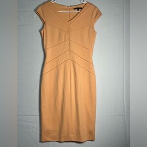 Antonio Melani 4 peach form fitting stretchy dress. (G)